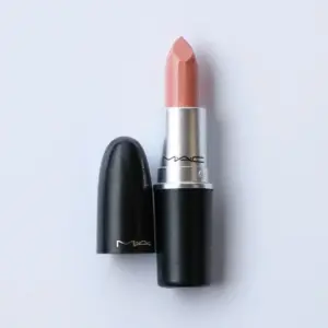 MAC Mini Lipstick in Velvet Teddy